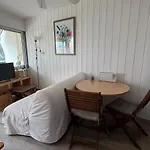 Les Caravelles - Vue Marina - 200m De La - Séparée - 3 Personnes - Terrasse - Terrasse - Calme Le Grau-du-Roi