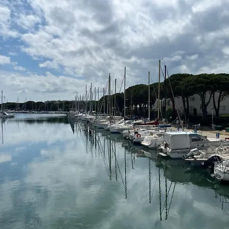 Apartment Les Caravelles - Vue Marina - 200m De La - Separee - 3 Personnes - Terrasse - Terrasse - Calme Le Grau-du-Roi